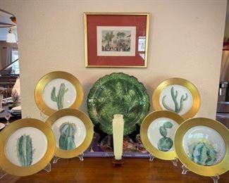 Set of six Daum Hilton McConnico cactus plates with 24k gold