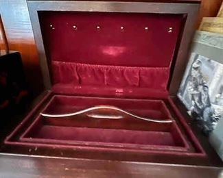 Jewelry Valet Box ( inside)