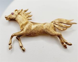 14k gold horse pin
