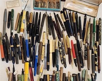 Fountain pens and pencils lot