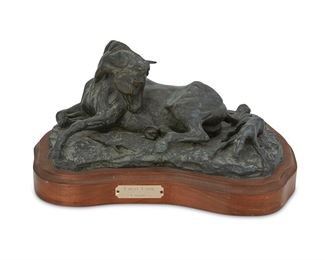 1021
Jack N. Swanson
1927-2014
"First Look"
Patinated bronze on wood base
Signed in the casting: J.N. Swanson / [illegible foundry mark]; titled to plaque
6" H x 12" W x 7.75" D; with base: 8" H x 14" W x 9" D
Estimate: $500 - $700