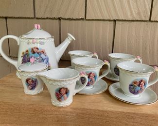 Shirley Temple Porcelain Tea Set