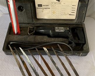 Craftsman reciprocating saw with extras!