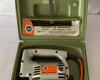 Black & Decker jigsaw with guide. We may have blades somewhere in the garage - give us time…, we’ll find them and add them to the case.