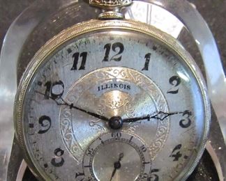 #155 - Illinois Grade 405, 4801906, 1926, 12s, 17j, Running, 14k Gold Filled - $90 
