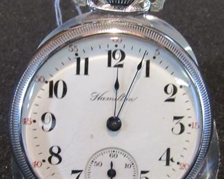 #194 - Hamilton Grade 924, 98772, 1899, 18s, 17j, moves - $100