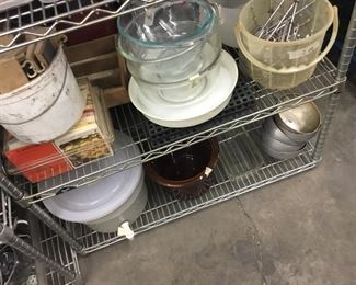 Glass mixing bowls & beaters