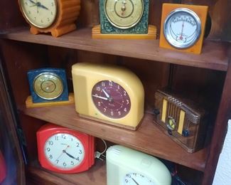 Very nice selection of vintage Bakelite clocks.  These clocks are located offsite and available for sale June 1-4.