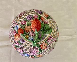 Herend reticulated ball box with strawberry finial