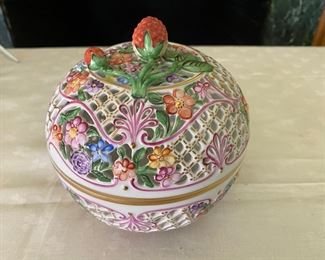 Another view of Herend reticulated ball box with strawberry finial