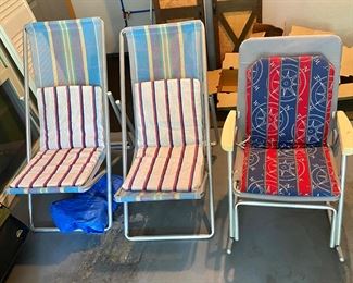 More lounging for the Lake outdoors