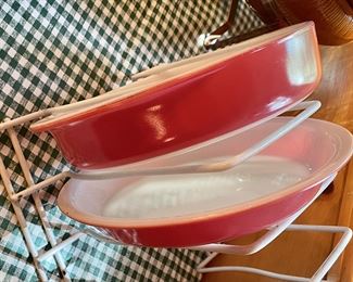 Excellent Vintage Pyrex dark pink baking dishes