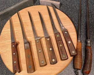 Antique knives and knife sharpening tools.