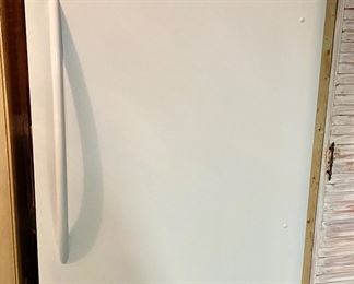 Fridgidaire Covertible Refrigerator or Freezer.