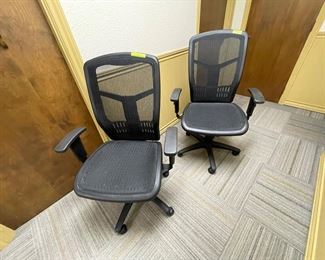 Both chairs have SOLD.