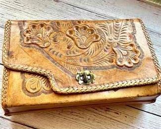 Vintage 70s Floral Embossed Reversible Leather Purse