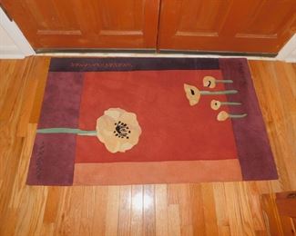 AREA RUG