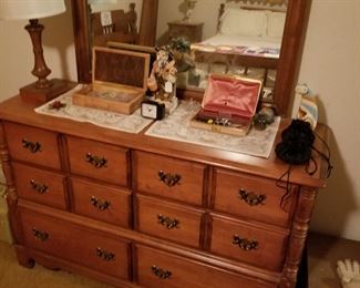 Solid maple chest with mirror
