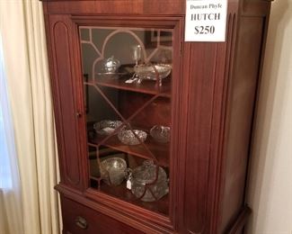 Dining room hutch goes with Duncan Phyfe set