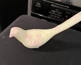 Fenton custard bird with pink dogwood flowers