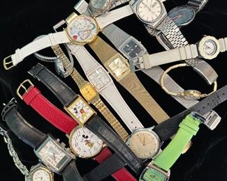 Many different fashion watches