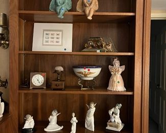 Shelf figurines and decoratives