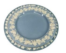 GORGEOUS ETRURIA WEDGWOOD SERVING PLATE