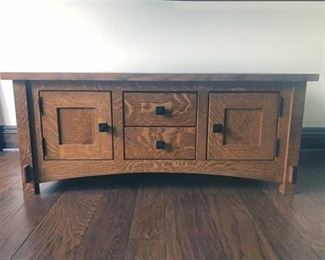 Amish Oak Coffee Table Cabinet 