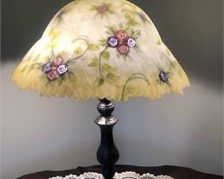 Dale Tiffany Reverse Painted Table Lamp 