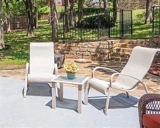 outdoor set ( has ottomans also)