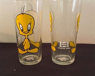 Vintage 1973 Looney Tunes Pepsi Collector Glasses