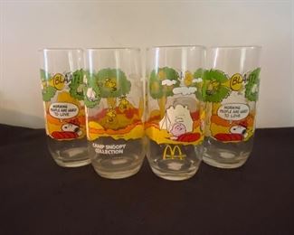 1968 Vintage McDonald's Camp Snoopy Glasses Collection