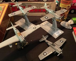DIE CAST AIRPLANES