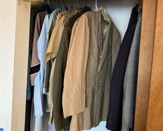 VINTAGE MILITARY CLOTHING