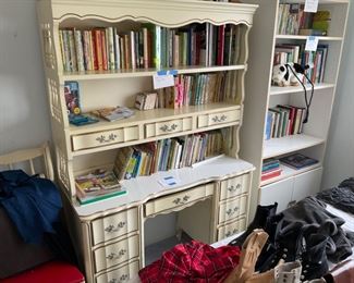 70S VINTAGE BEDROOM FURNITURE 