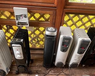 Electric space heaters, multiple available.