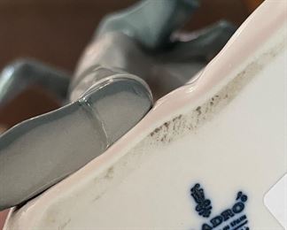 Lladros "Anniversary Waltz" Figurine. Photo 2 of 2.