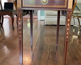 Council Craftsman Pembroke Table with Satinwood Inlay. Measures 27" x 17.5" x 27" H With Two 7.5" Drop Leaves. Photo 1 of 5.