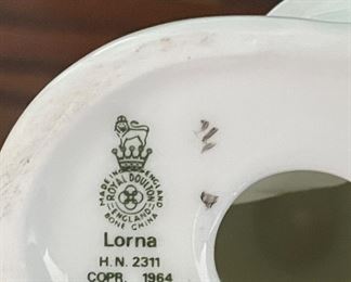 Royal Doulton "Lorna" Figurine. Photo 2 of 2.