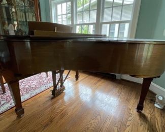 1983 Model M Steinway Piano In Mahogany Finish. Photo 2 of 5.