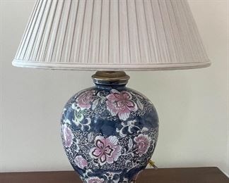 Vintage Frederick Cooper Table Lamp. Photo 1 of 2.