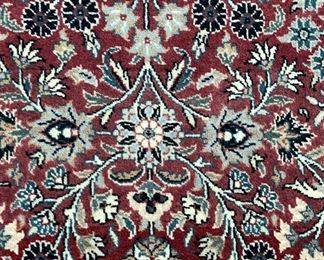 Vintage Persian Rug. Measures 6' x 9’ 3”. Photo 3 of 4.