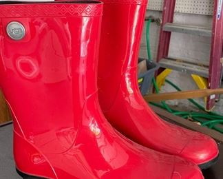 Ugg Rubber Rain Boots. Size 9 or 10.