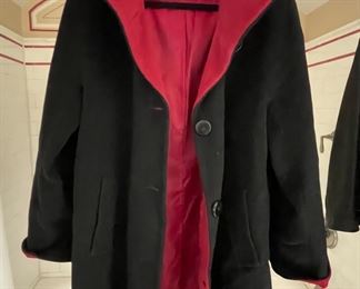Ellen Tracy Size 14 Woman's Wool Coat.