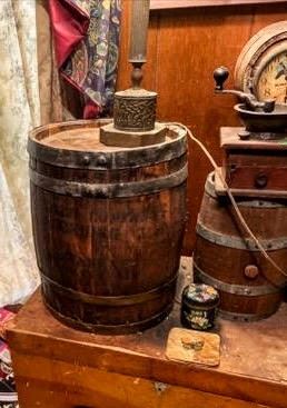 Antique barrels 2 sizes