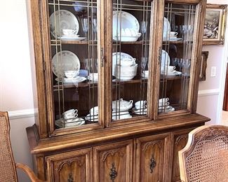 Matching lighted hutch