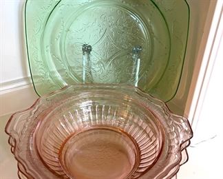 Vtg. Green uranium plate