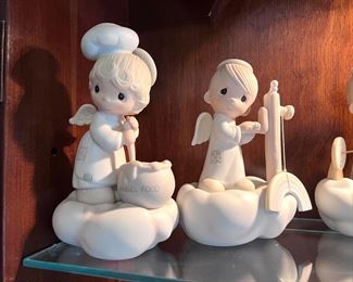 TONS!! of Precious Moments