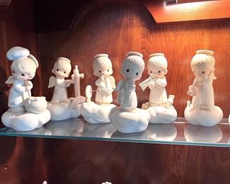 TONS!! of Precious Moments