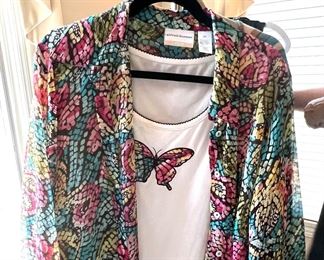 LOTS!!! of Beautiful Alfred Dunner Clothes, lots of them are new or like new - sizes 1X, 2X and 3X 